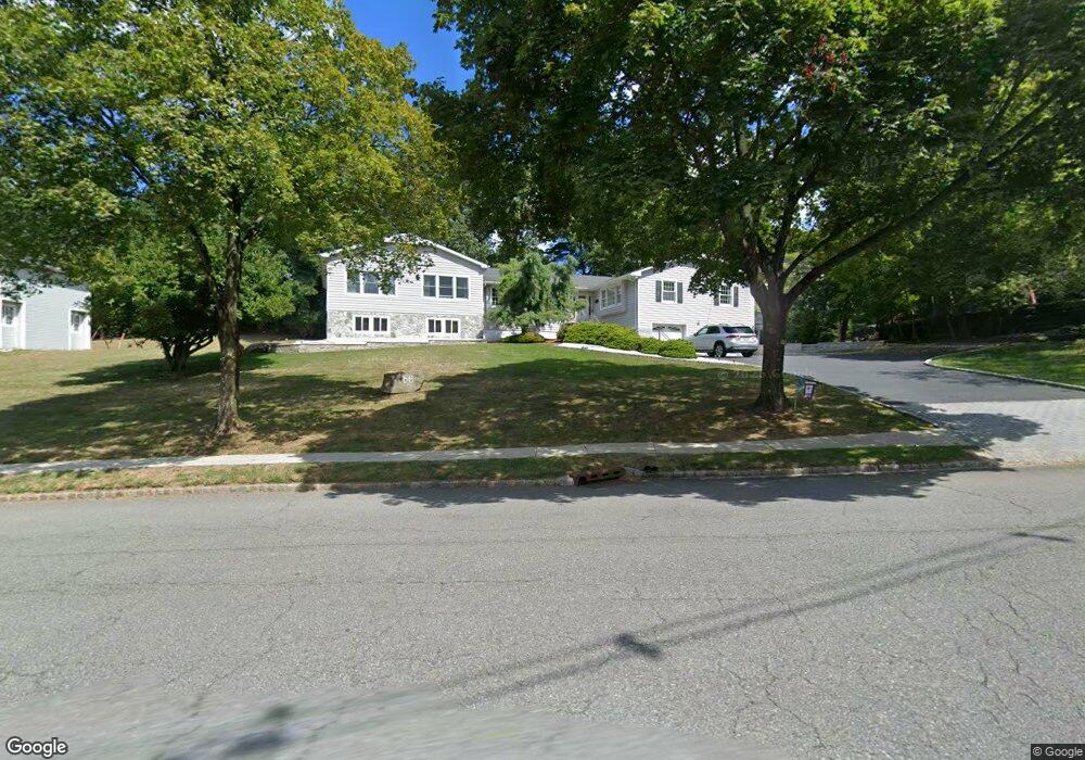 66 N Hillside Ave, Livingston, NJ 07039 - photo 1