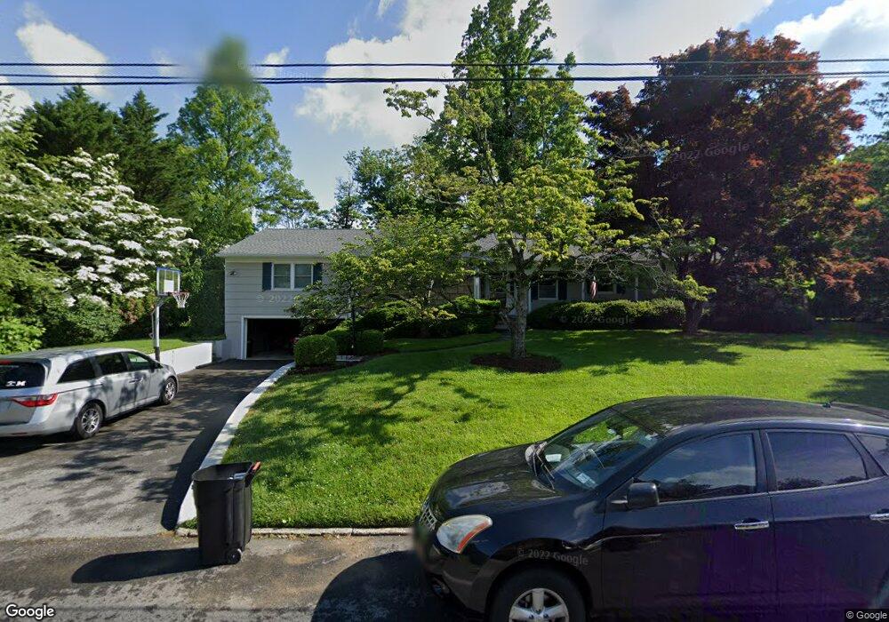 1010 Seven Oaks Ln, Mamaroneck, NY 10543 - photo 1