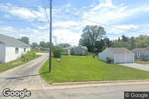 724 3rd St, Buffalo, IA 52728