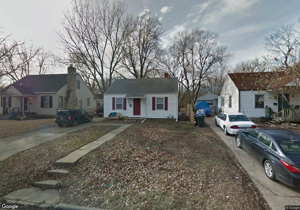 839 SW Frazier Ave, Topeka, KS 66606 - photo 1