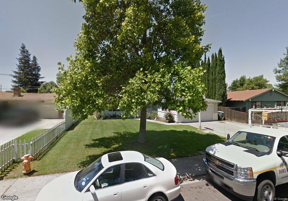 545 El Portal Ave, Manteca, CA 95337 - photo 1