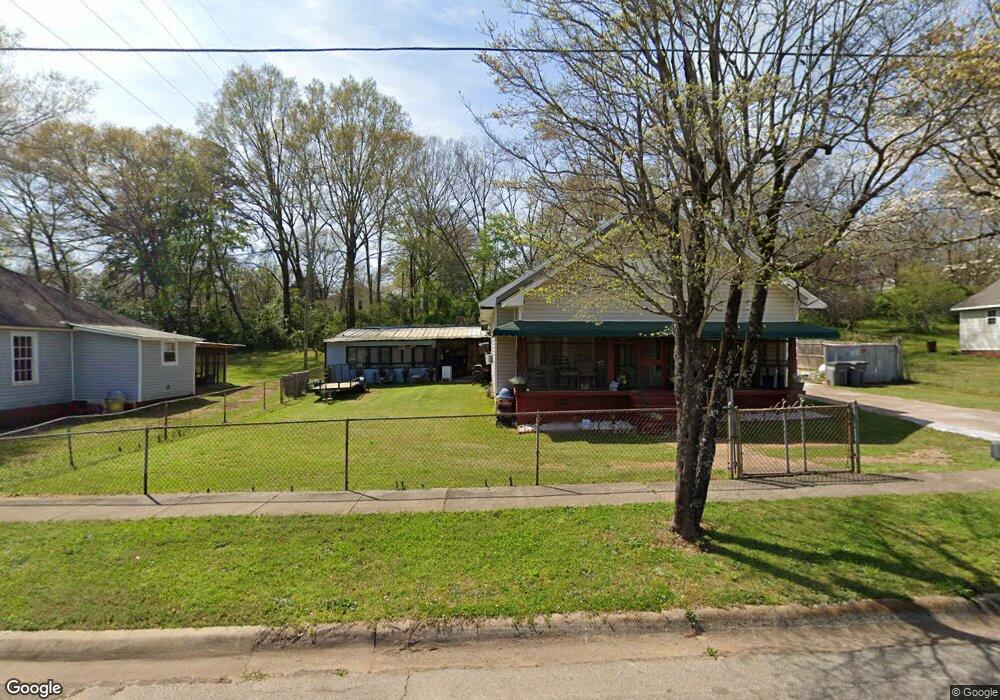 1402 Murphy Ave, Lagrange, GA 30240 - photo 1