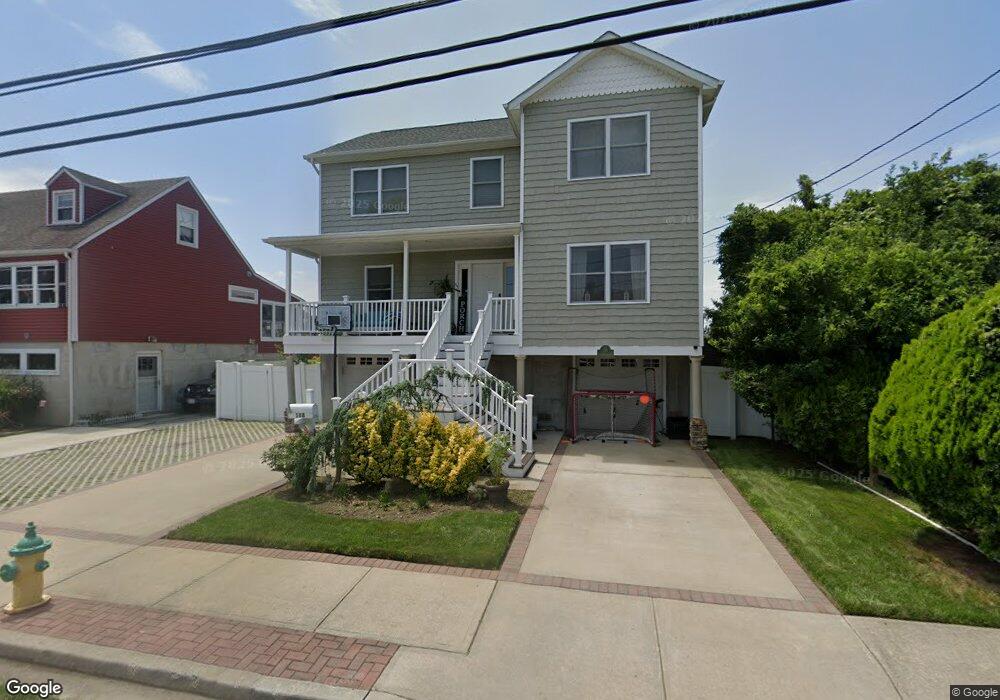 188 Garfield St, Freeport, NY 11520 - photo 1