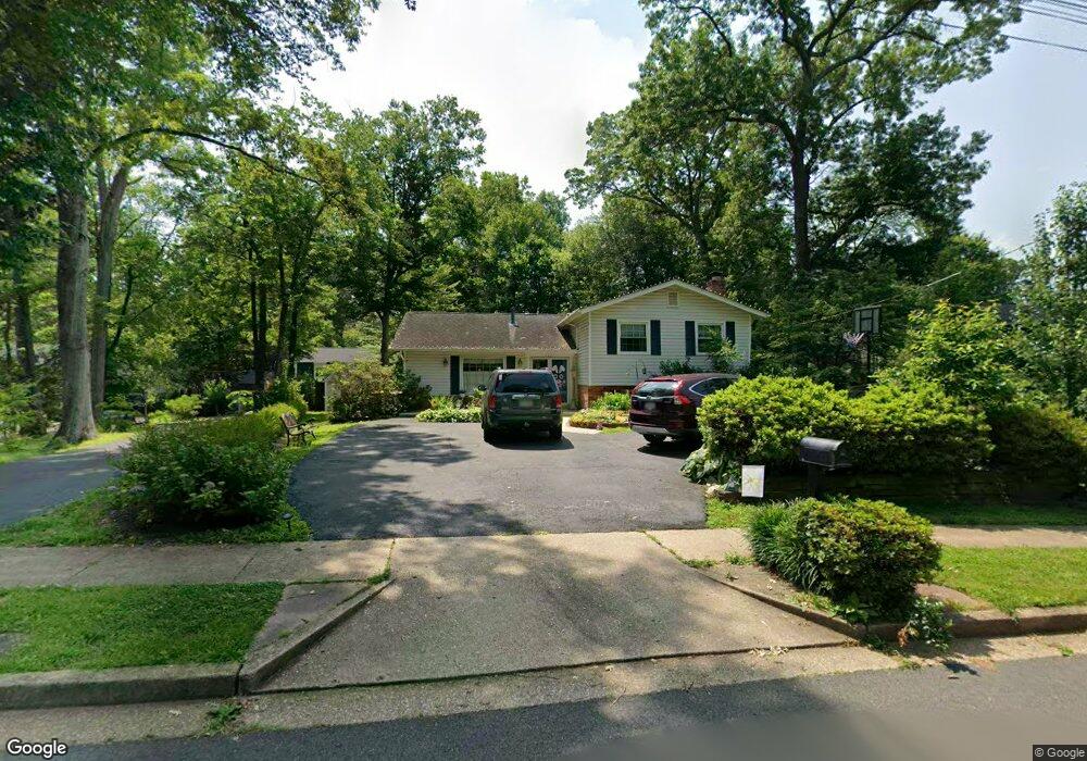 4621 Lawn Ct, Fairfax, VA 22032 - photo 1