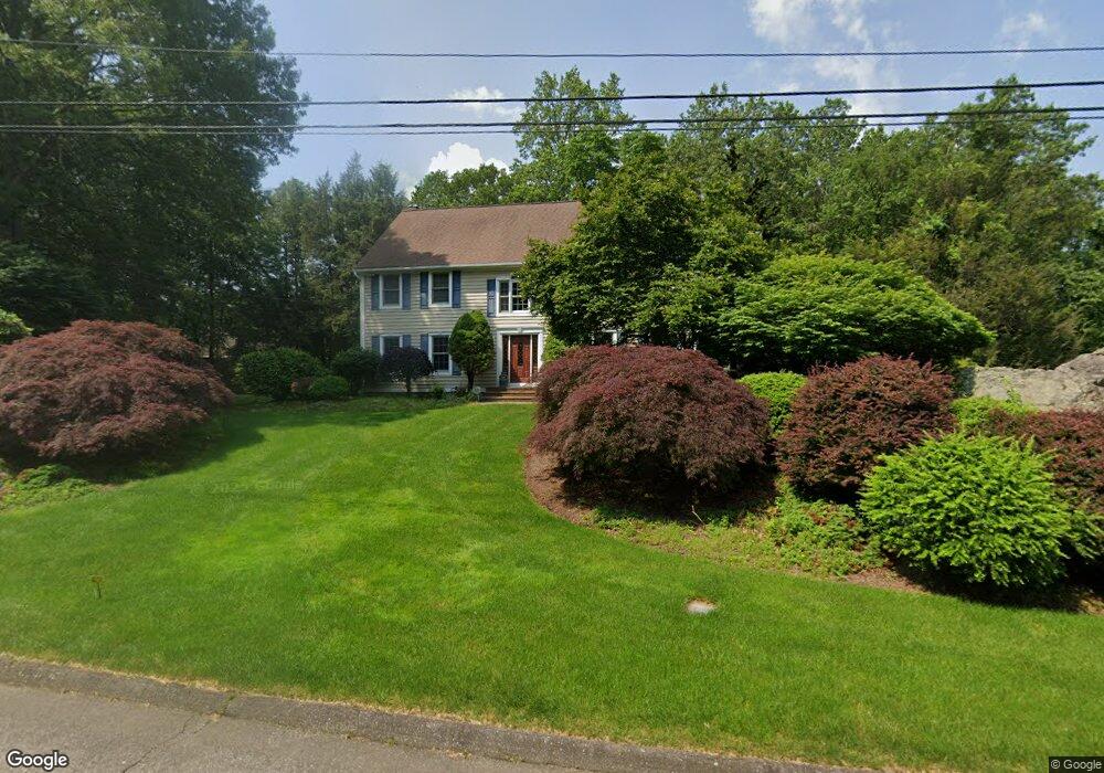 604 Cedar Grove, Orange, CT 06477 - photo 1