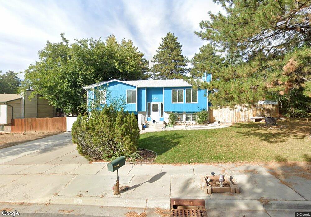 1201 E 8220 S, Sandy, UT 84094 - photo 1