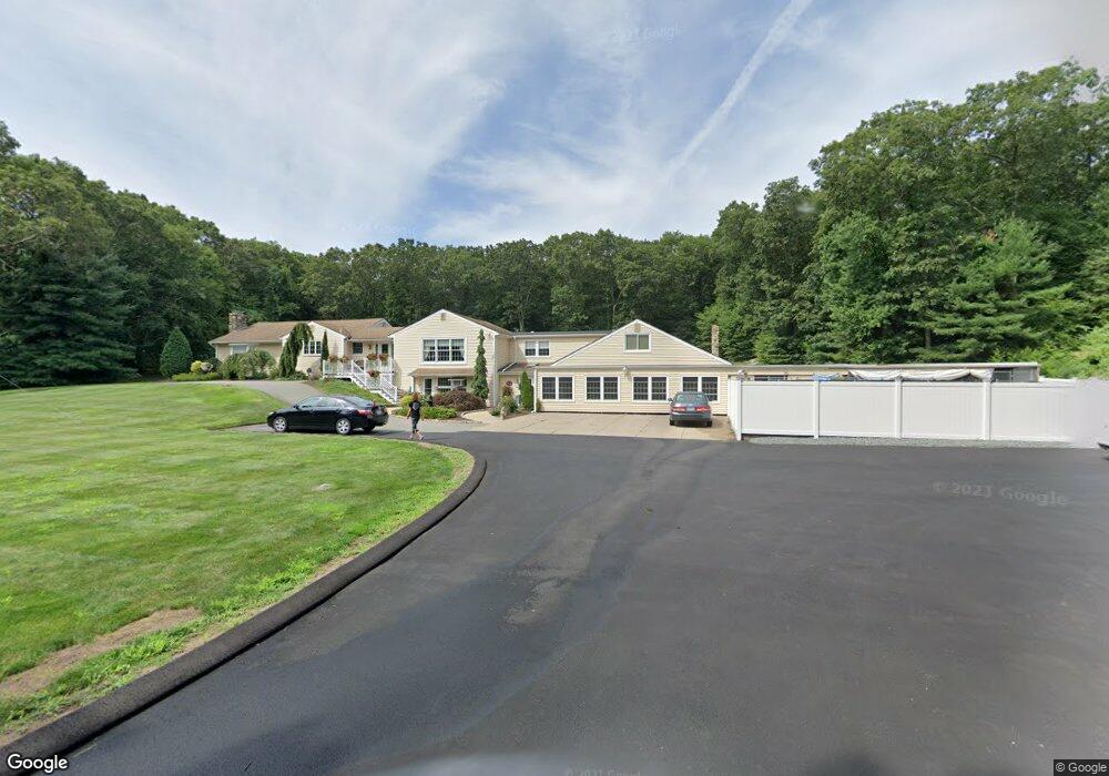 89 Old Sayles Hill Rd, Lincoln, RI 02865 - photo 1