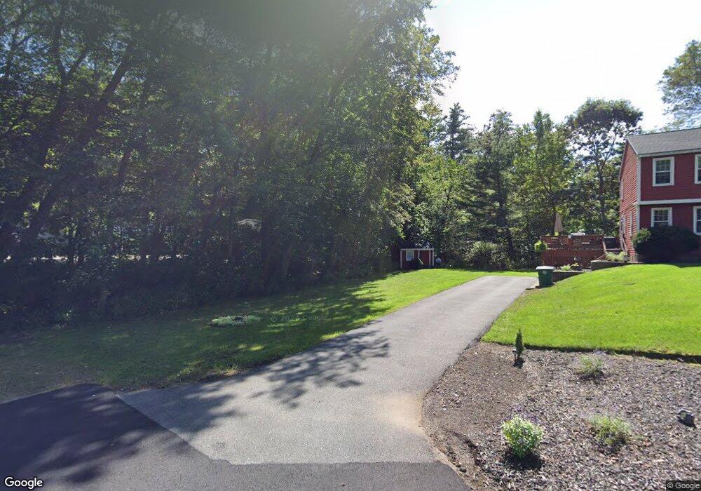 12 Colonial Ave, Nashua, NH 03062 - photo 1