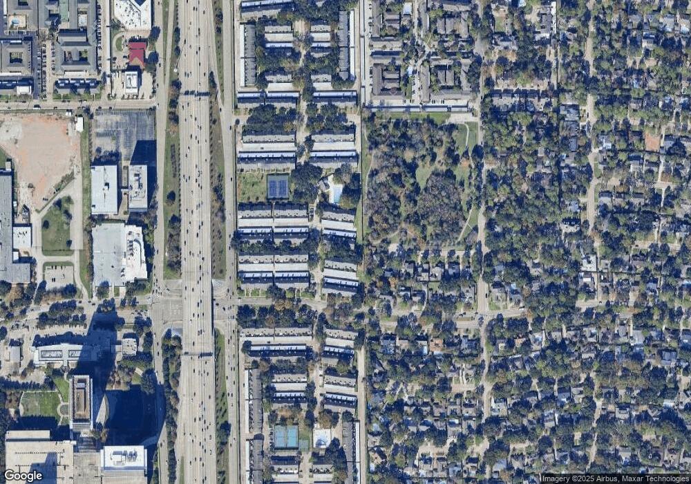 10316 Briar Forest Dr unit 5, Houston, TX 77042 - photo 1