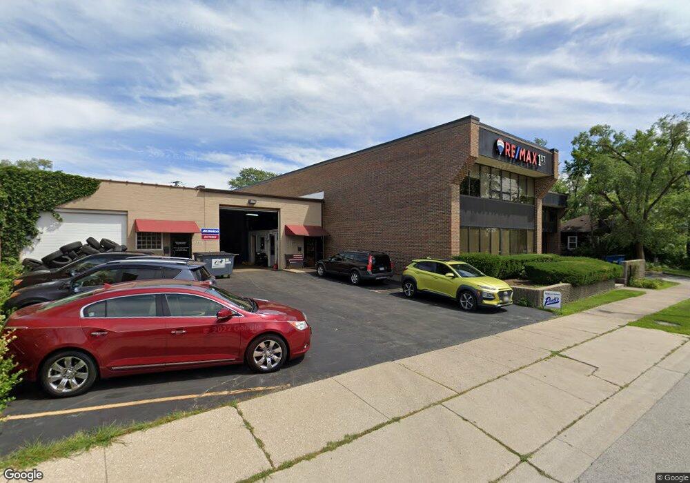 257 N West Ave unit 102, Elmhurst, IL 60126 - photo 1