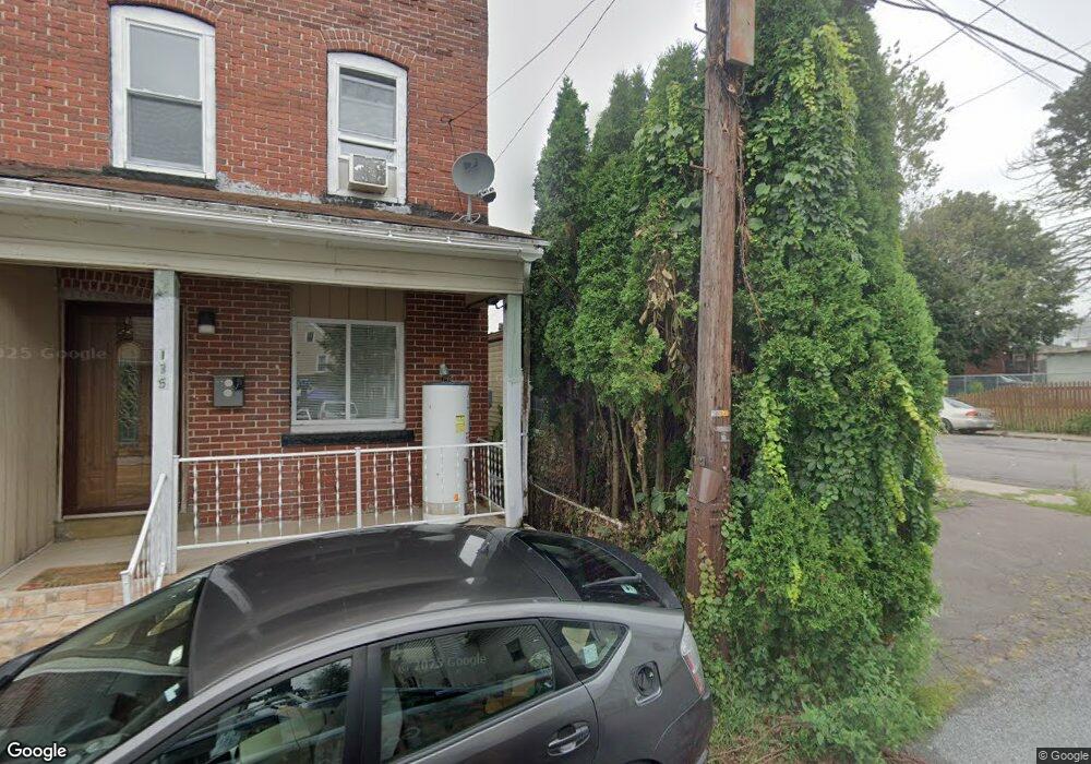 135 S Bennett Ct, Hazleton, PA 18201 - photo 1