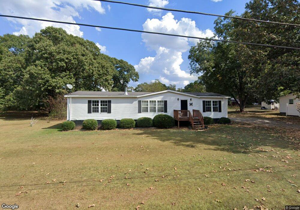 171 Barnesville Ave, Barnesville, GA 30204 - photo 1