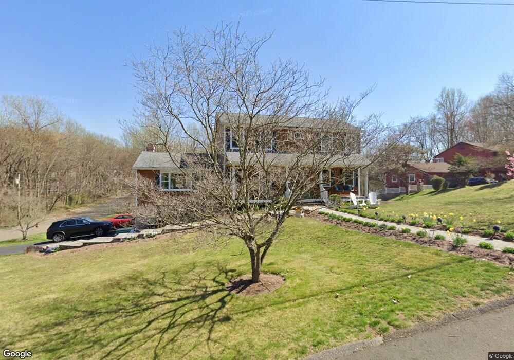 8 Westminster Ct, Milford, CT 06461 - photo 1