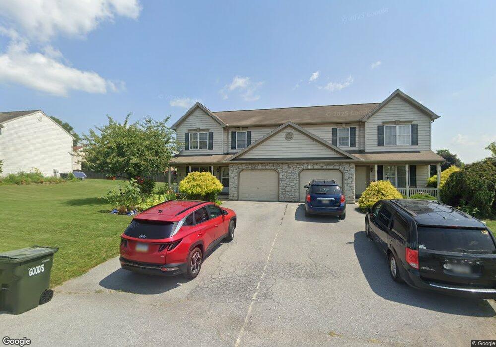 9 Farmland Rd, Leola, PA 17540 - photo 1