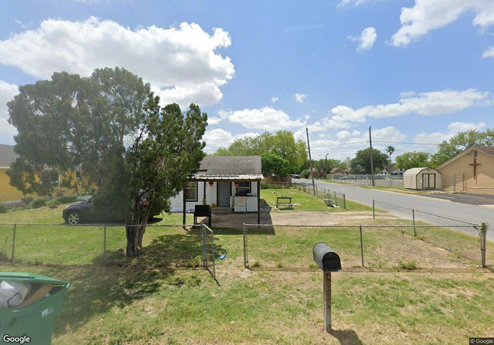 802 E Chapa Ave, Pharr, TX 78577 - photo 1