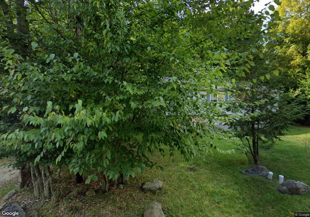 29 Country Place Dr, Tobyhanna, PA 18466 - photo 1