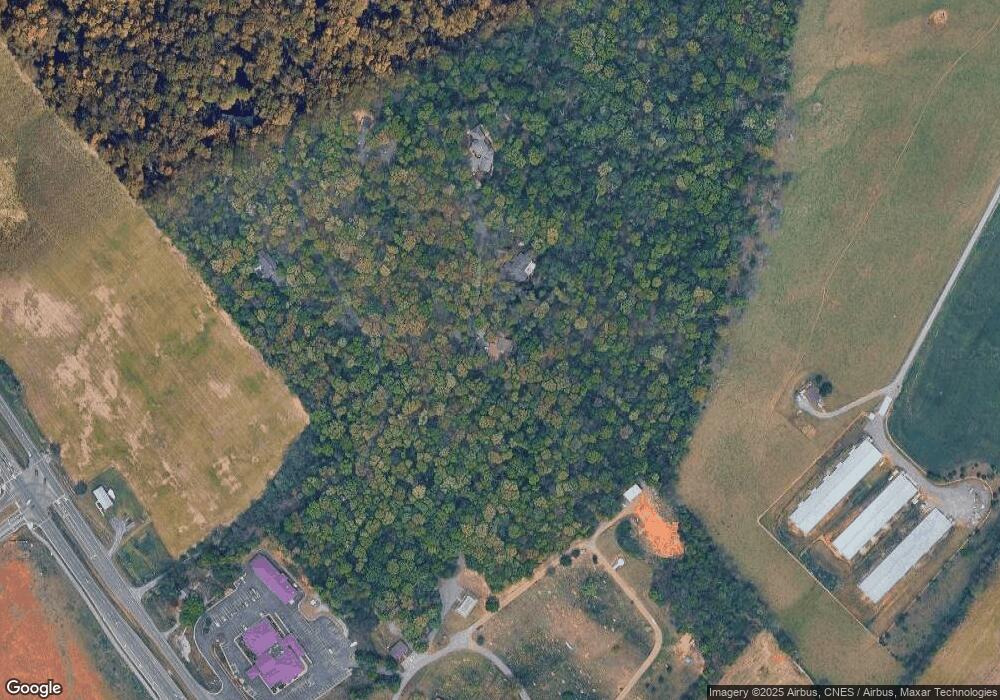 550 Wynnwood Ln, Rockingham, VA 22802 - photo 1