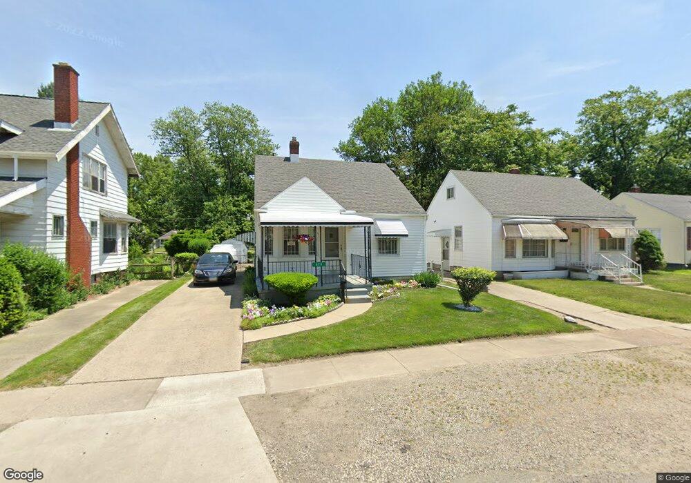 820 Broer Ave, Toledo, OH 43607 - photo 1