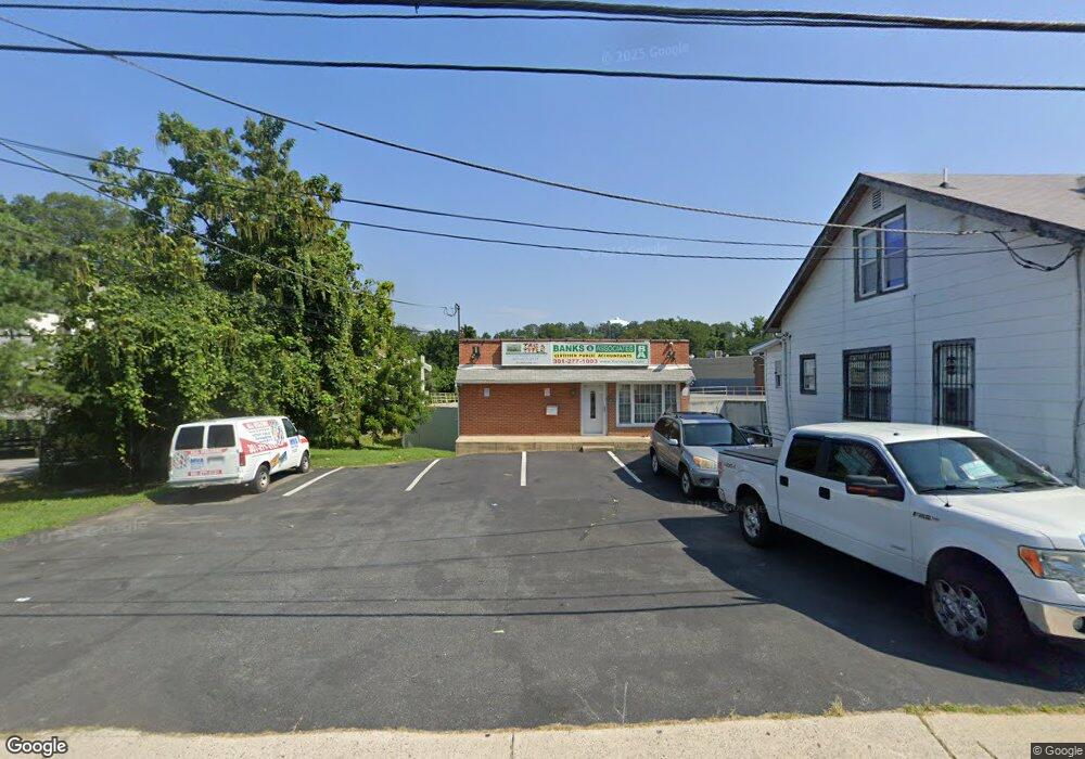 5634 Annapolis Rd unit LOWER LEVEL, Bladensburg, MD 20710 - photo 1