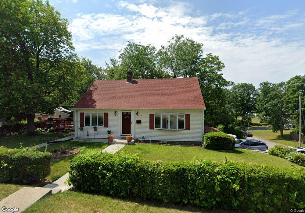 25 Saint Kevin Rd, Worcester, MA 01603 - photo 1