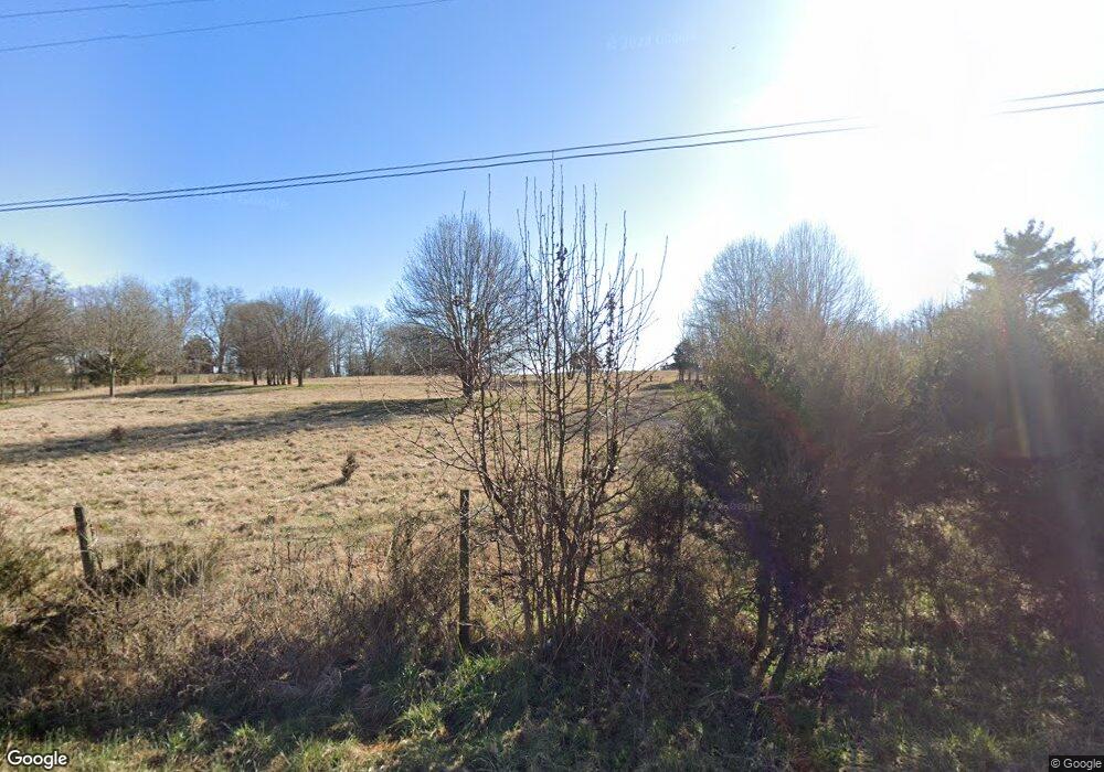 520 Old Busha Rd, Carnesville, GA 30521 - photo 1