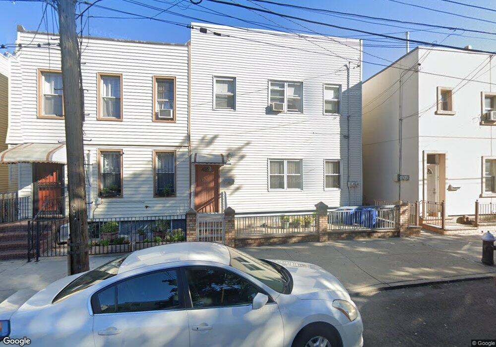 59-21 58th Ave unit 2, Flushing, NY 11378 - photo 1
