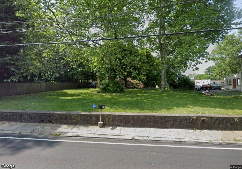 1102 E Schuylkill Rd, Pottstown, PA 19465 - photo 1