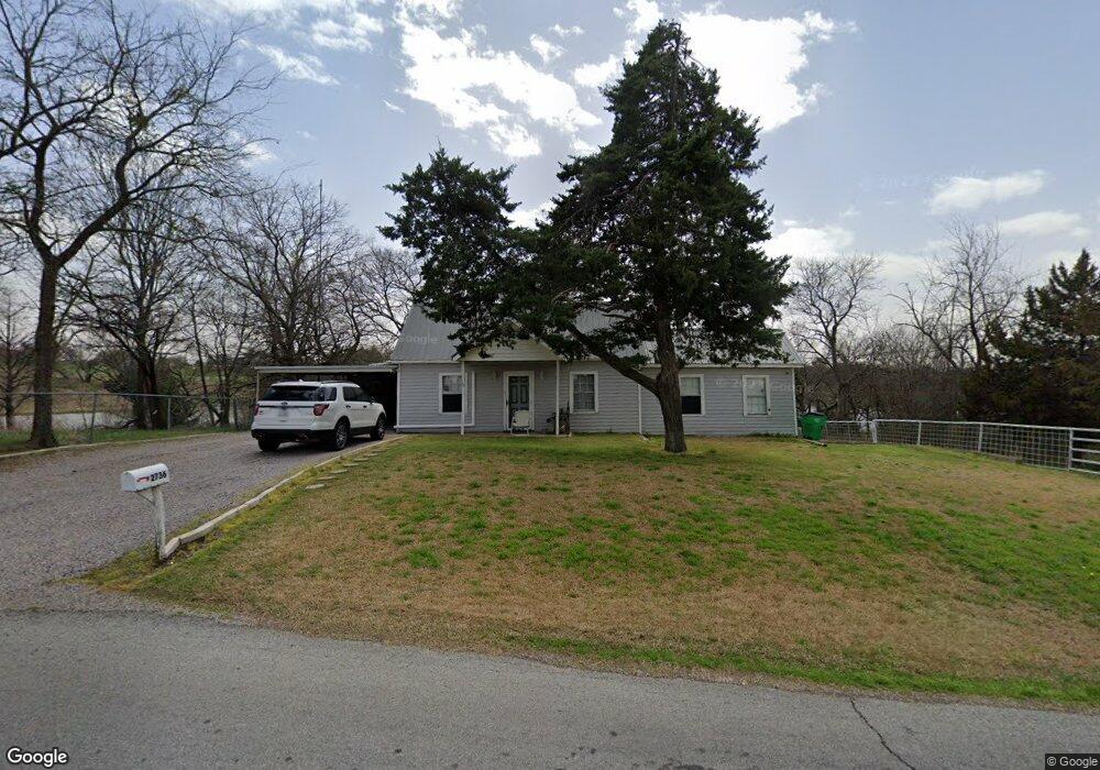 2736 Harris St, Gainesville, TX 76240 - photo 1