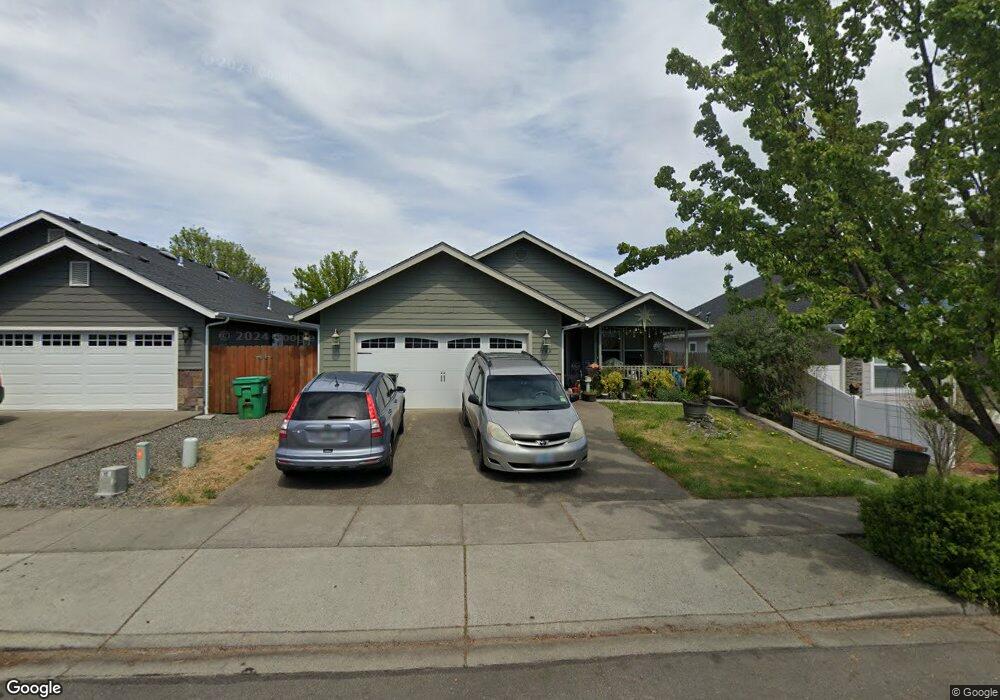 1148 SW Sturgeon Ct, Grants Pass, OR 97527 - photo 1