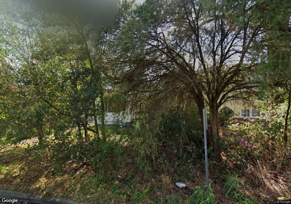 811 W 47th St, Savannah, GA 31405 - photo 1