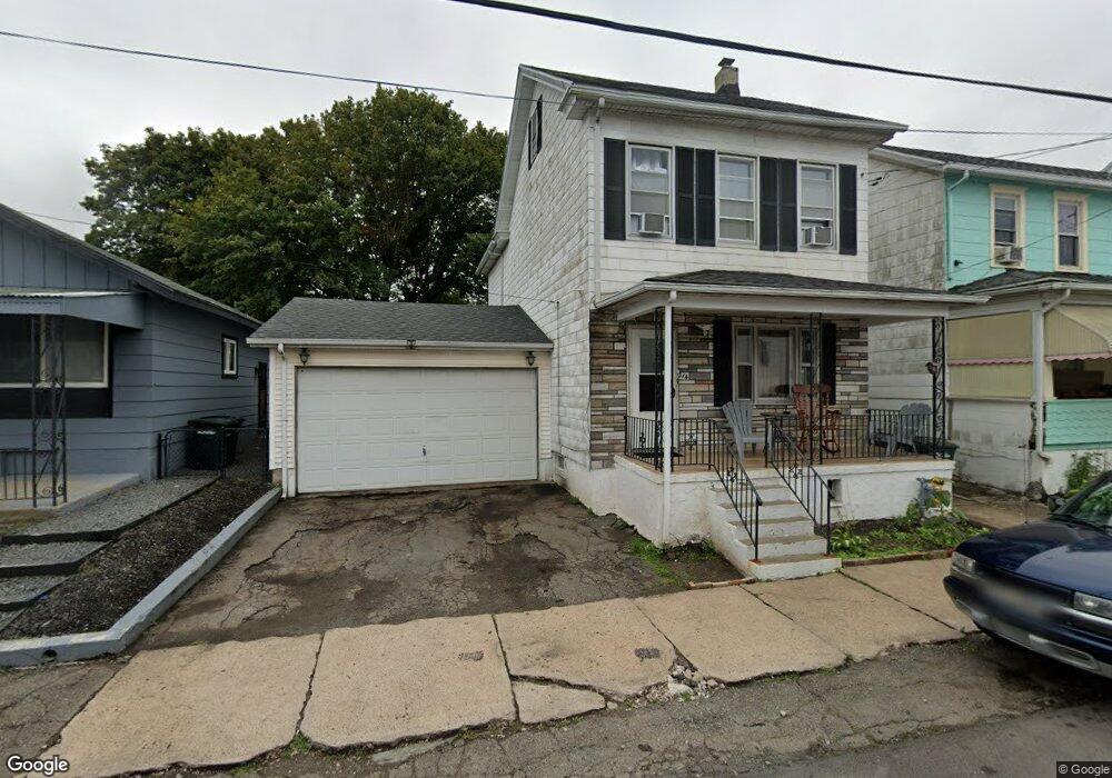 314 E Walnut St, Hazleton, PA 18201 - photo 1