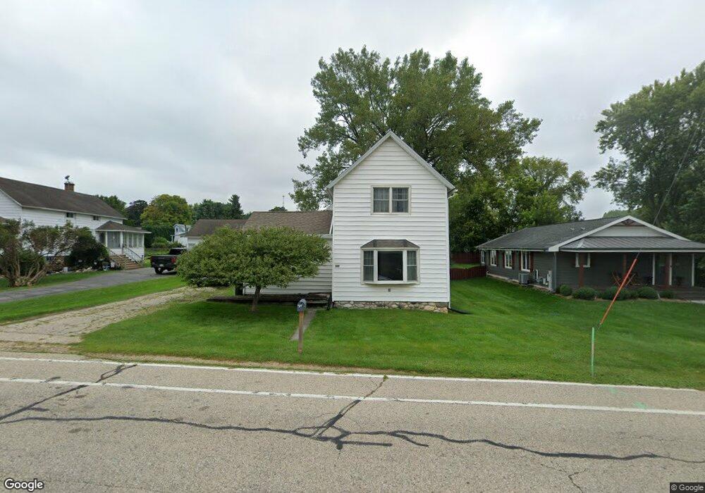 128 Dewey Ave, Fontana, WI 53125 - photo 1