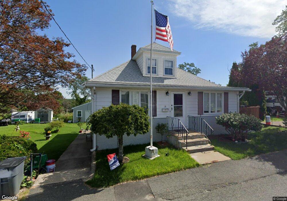 38 Arlington St, Woburn, MA 01801 - photo 1