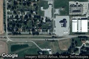 24 Central Dr, Newton, IL 62448