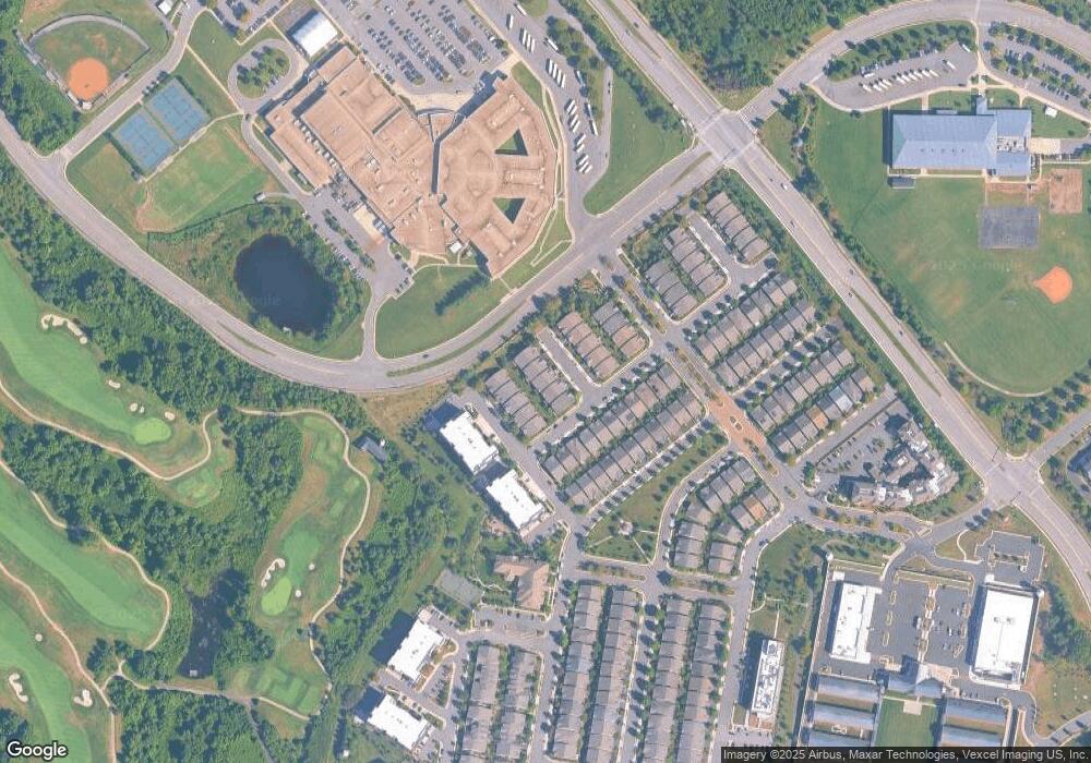 8415 Stargazer Lily Ct, Lorton, VA 22079 - photo 1