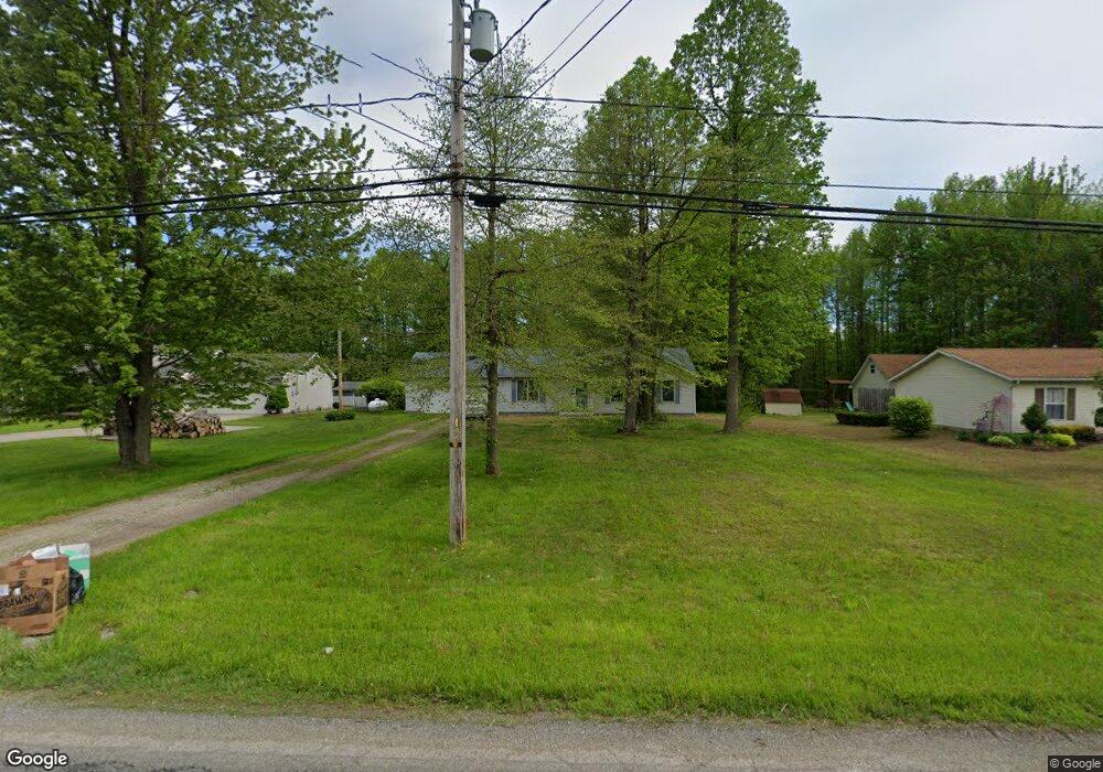 5649 W Maple Rd, Geneva, OH 44041 - photo 1