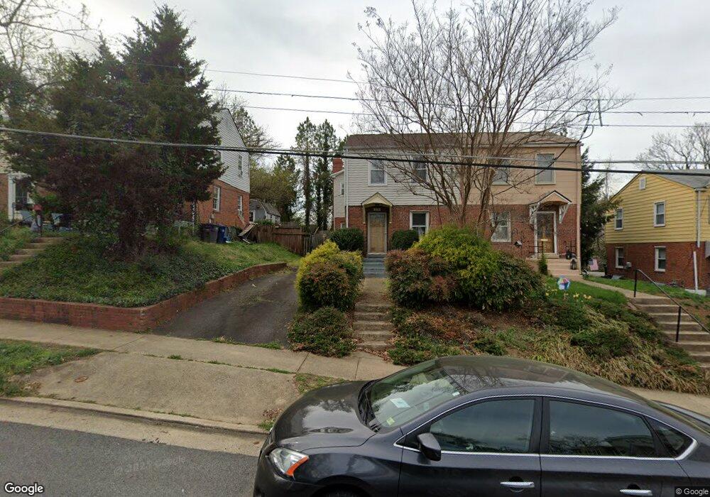 5750 Biscayne Dr, Alexandria, VA 22303 - photo 1