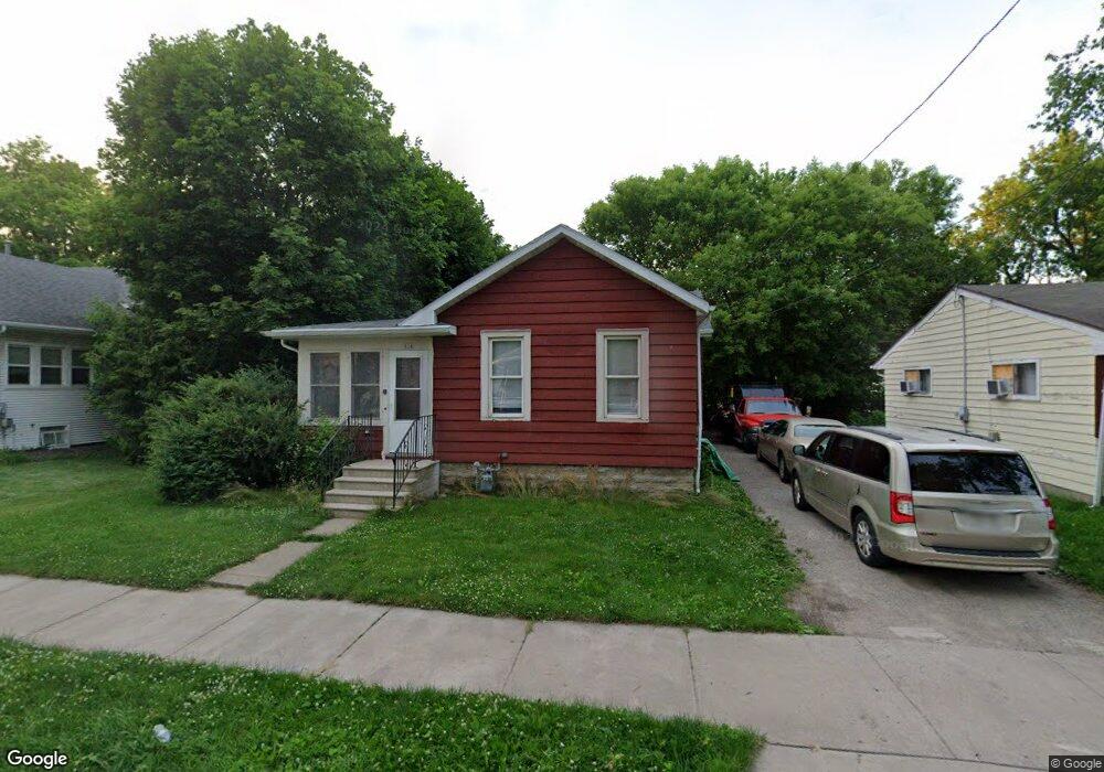 828 Woodland Ave, Oshkosh, WI 54901 - photo 1