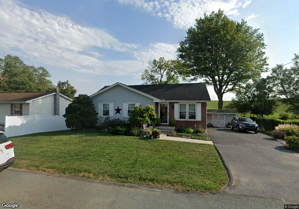 3400 Westview Cir, Greencastle, PA 17225 - photo 1