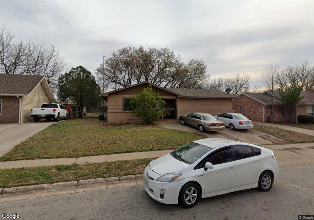 1303 Montgomery St, Wichita Falls, TX 76302 - photo 1