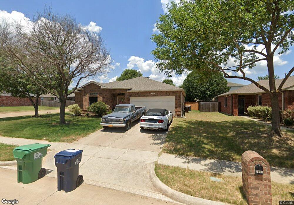 1401 White Dove Ln, Denton, TX 76210 - photo 1