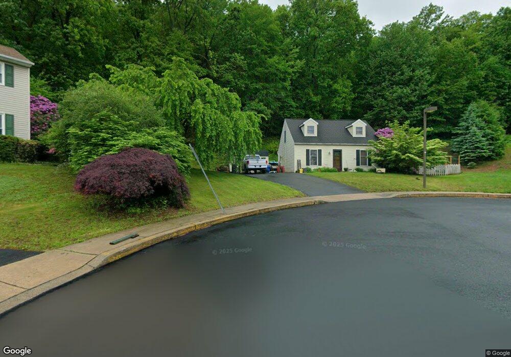 122 Nickel Dr, Bechtelsville, PA 19505 - photo 1