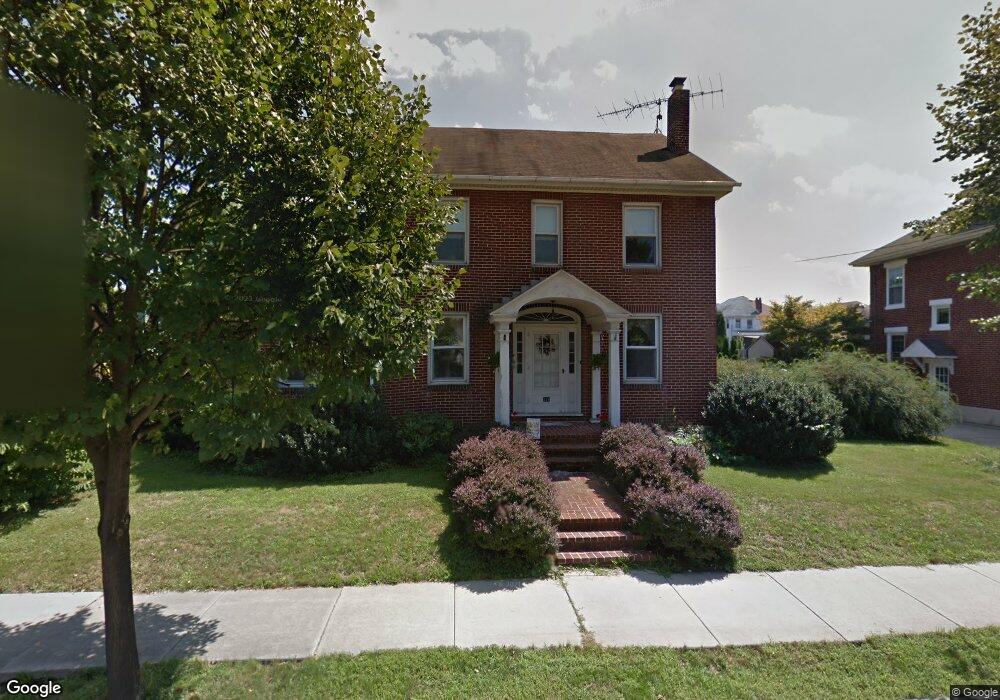 124 E Simpson St, Mechanicsburg, PA 17055 - photo 1