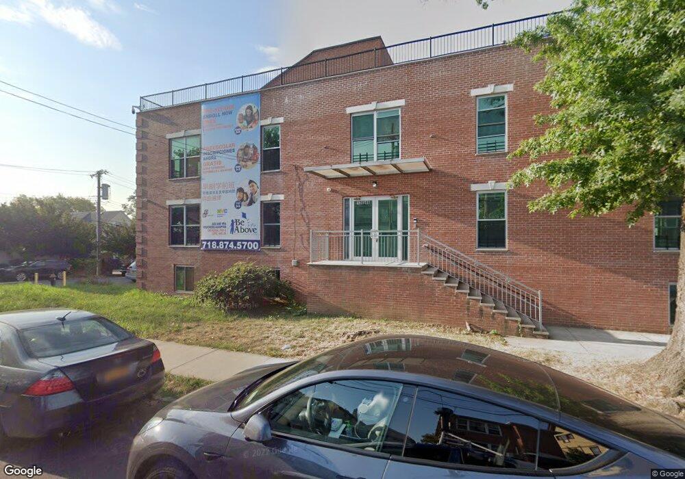 13646 61st Rd, Flushing, NY 11367 - photo 1