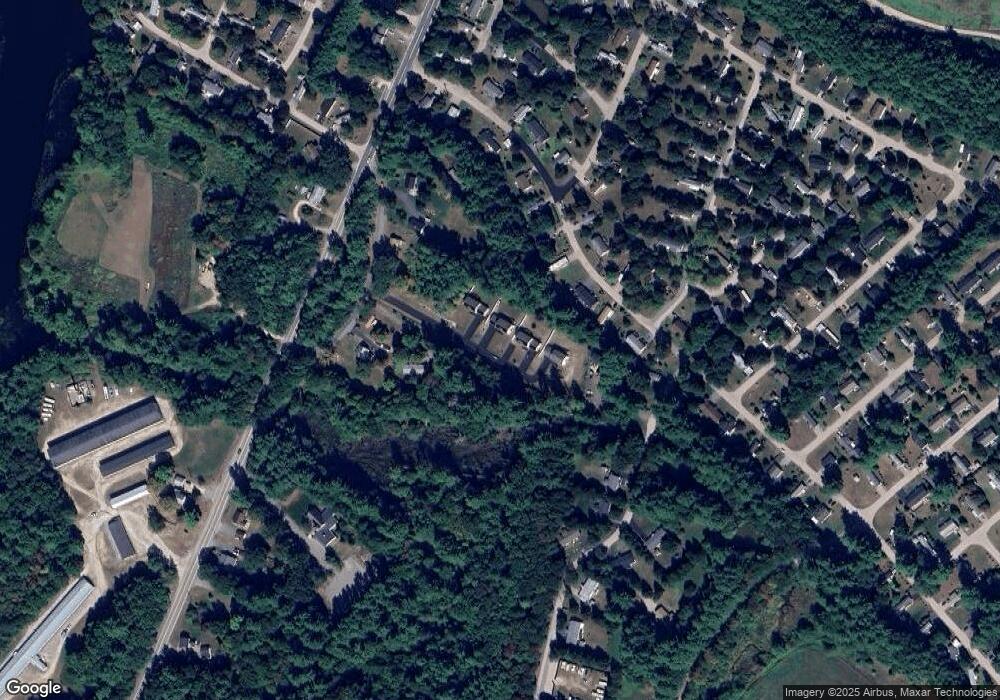 976 W Hollis St, Nashua, NH 03062 - photo 1