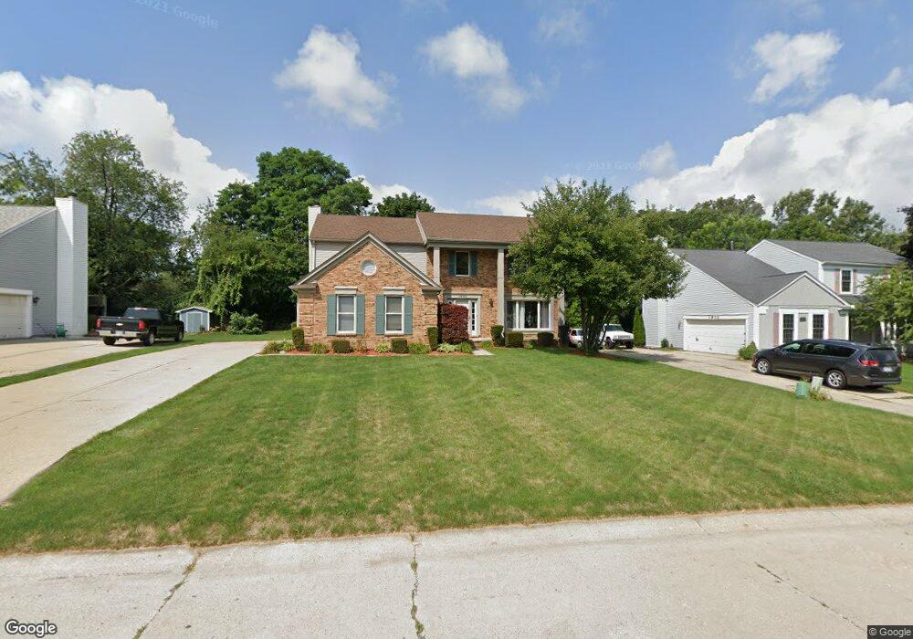 1838 Poppleton Dr, West Bloomfield, MI 48324 - photo 1