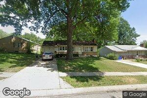 7405 Glenwood Ln, Overland Park, KS 66204