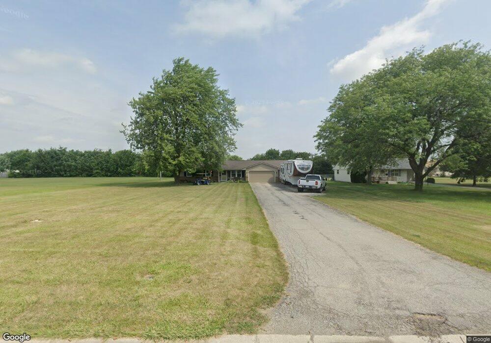 1121 W Market St, Bluffton, IN 46714 - photo 1