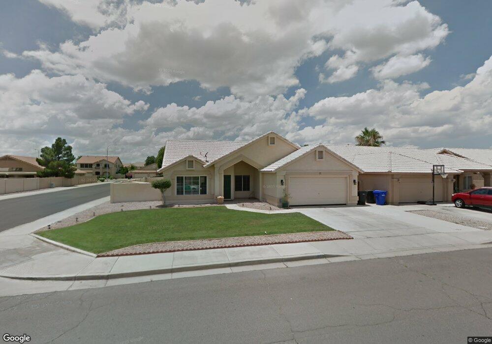 556 N Leoma Ln, Chandler, AZ 85225 - photo 1