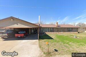 402 Honeywell Ave, Geronimo, OK 73543
